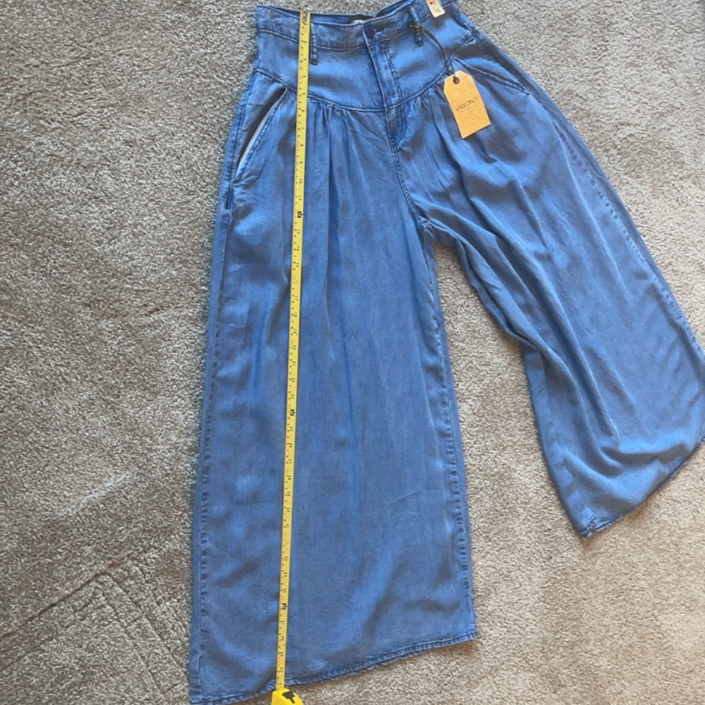 flare high waist, wide leg jeans🤩🤩 - Picture 9 of 13